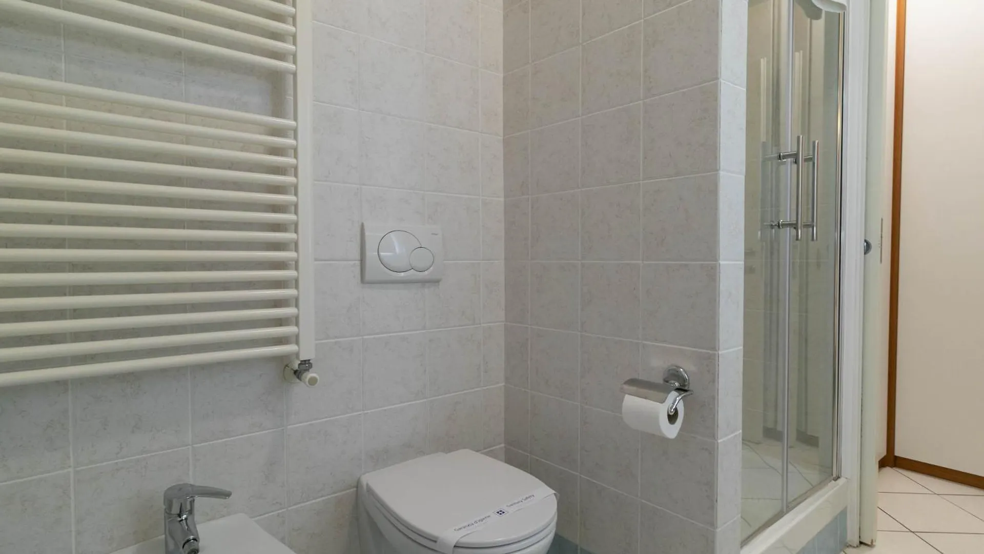 Welcomely - Casa Lisander Lecco Apartment