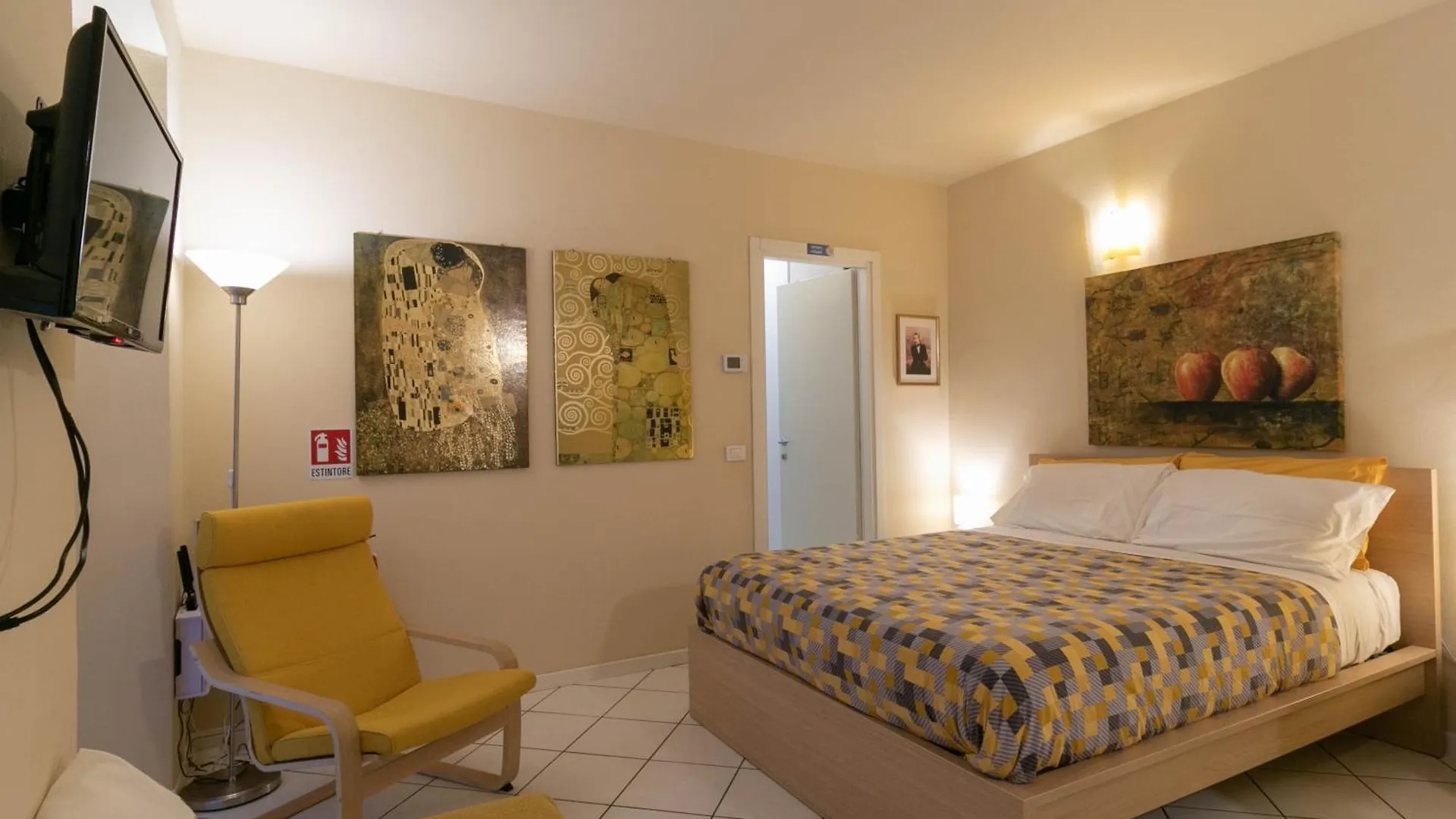 Apartment Welcomely - Casa Lisander Lecco Italy
